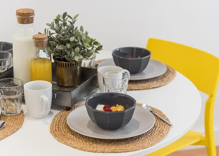 Modern Invicta By Upperground * بورتو