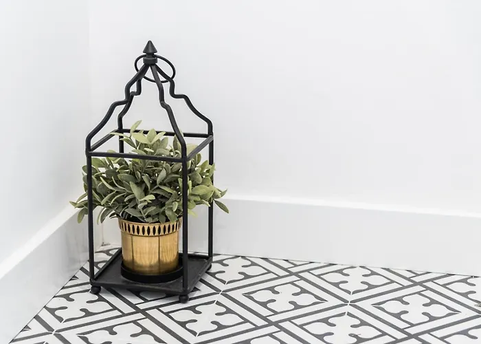 Modern Invicta By Upperground *